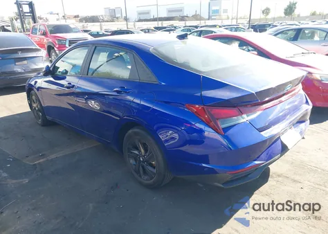 2022 Hyundai Elantra Sel z USA, uszkodzony, nr VIN KMHLM4AG7NU255101